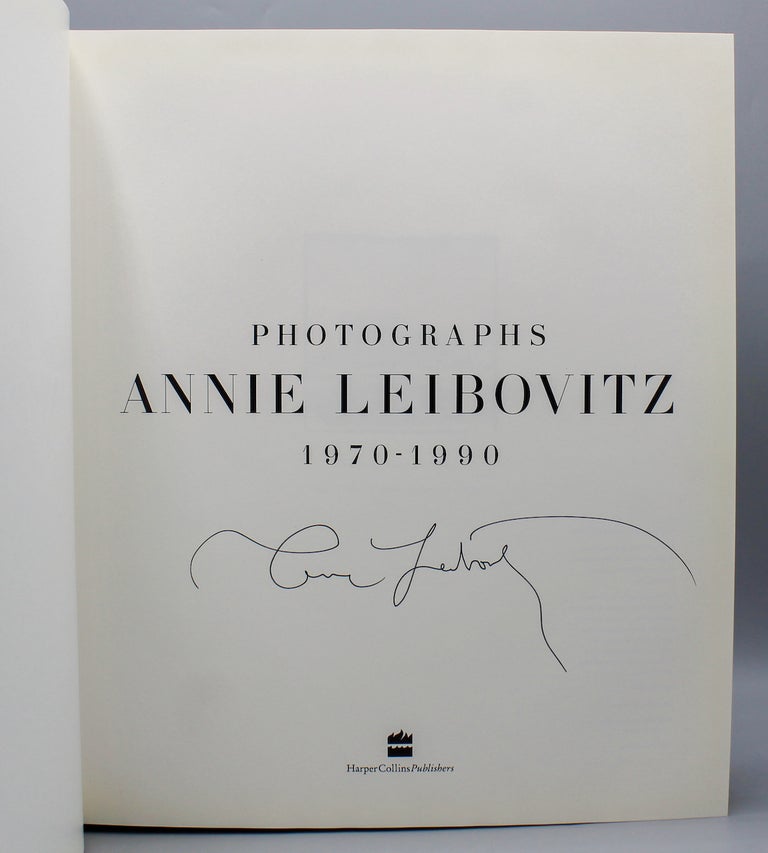 Item #14909 Annie Leibovitz Photographs 1970-1990. Annie Leibovitz.