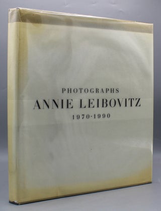 Annie Leibovitz Photographs 1970-1990.